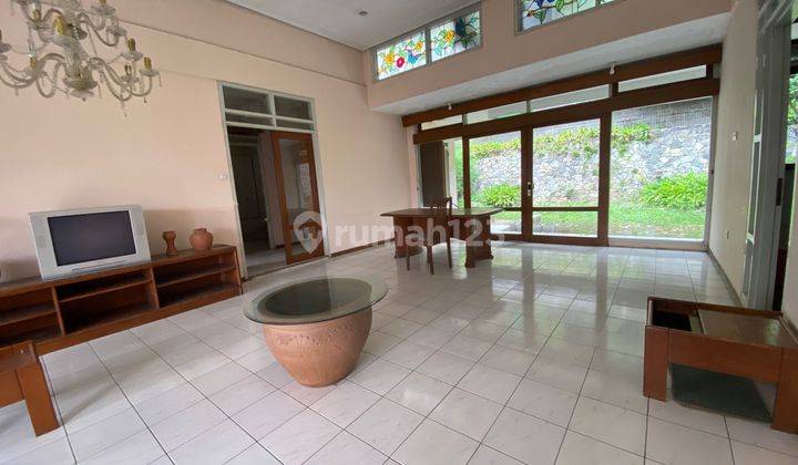 Sewa Rumah + Ruang Usaha 3 Lantai Komplek Cipaku Bandung 1