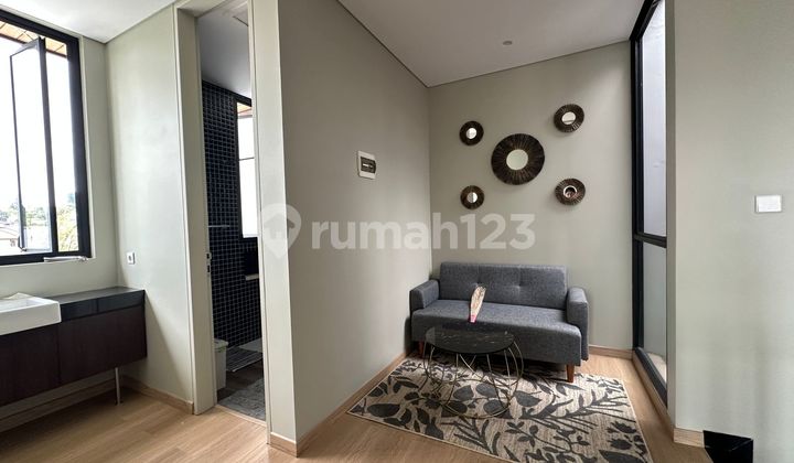 Rumah Dengan Kolam Renang Setiabudi Regency Bandung 2