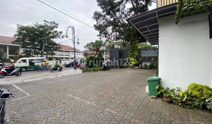 Ruang Usaha Strategis Di Mainroad Bandung 2