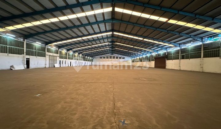 Gudang Bersih Siap Pakai di Kawasan Industri Mohammad Toha Bandung