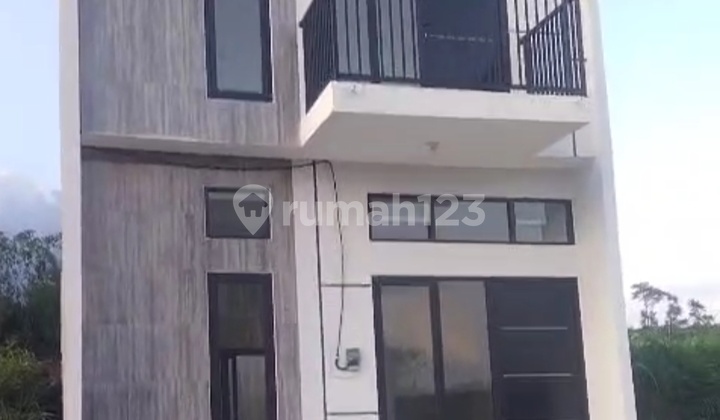 The Most Comfortable and Cheapest Villa House in Karangploso 2