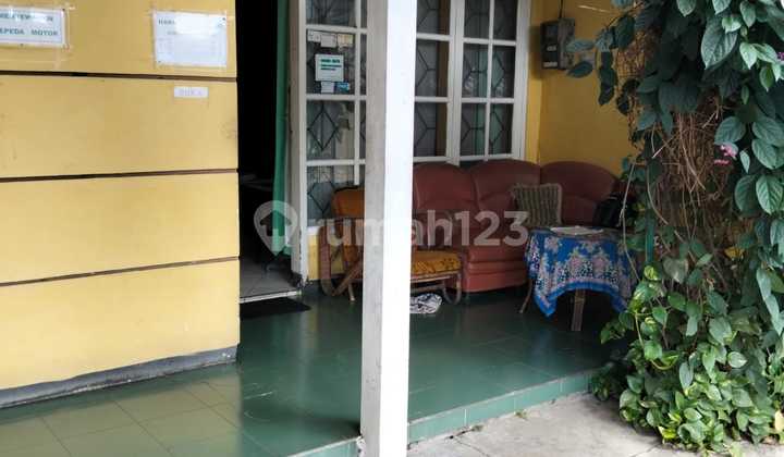 Dijual Dibawah Oasar Rumah di Jalan Teluk Teluk Arjosari.malang