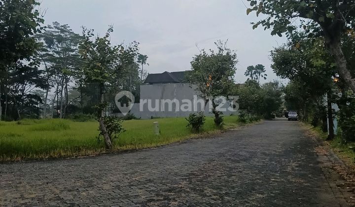 Rarely Available, Golf View Plots in Araya