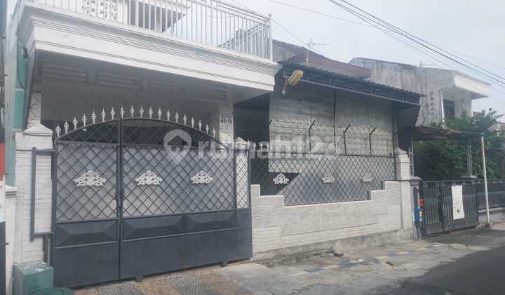 Dijual Rumah Full Furnished Beserta Mobilnya