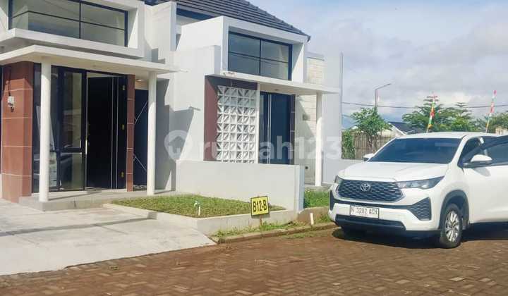 Hunian Nyaman Di Pakis.swlangkah Ke Bandara.