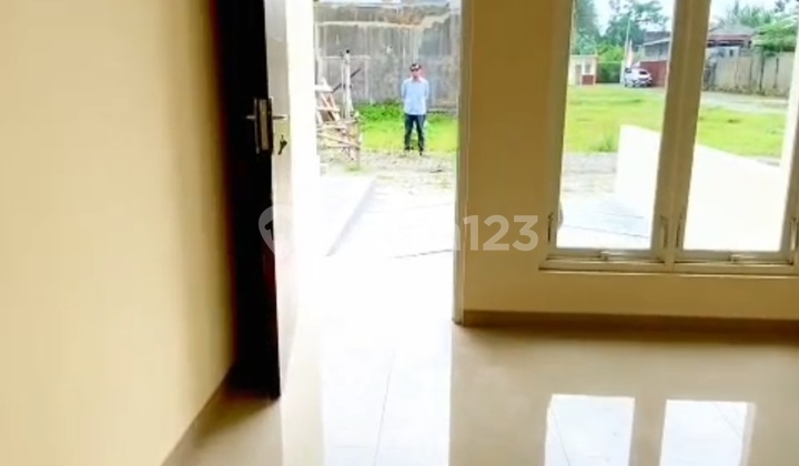 Rumah Cantik Di Sumberpasir Pakis.lokasi Strategis 2