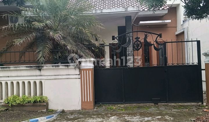 Very Cheap, house on Probolinggo Street, Malang City.