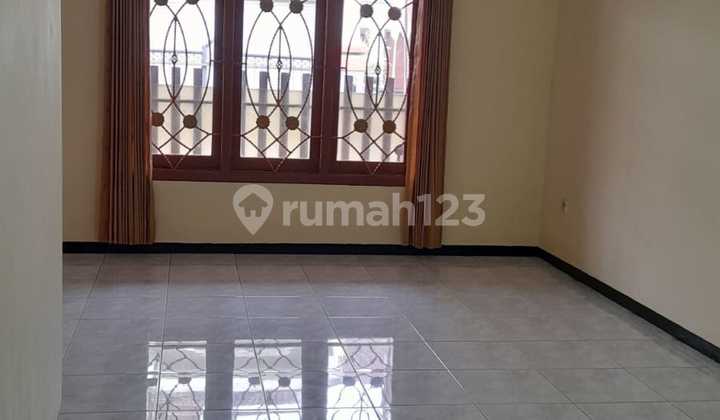 Below Market Price House for Sale in Sawojajar 2