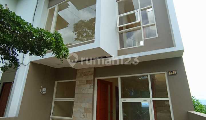 Villa Full Furnished di Kota Wisata Batu.strategis.
