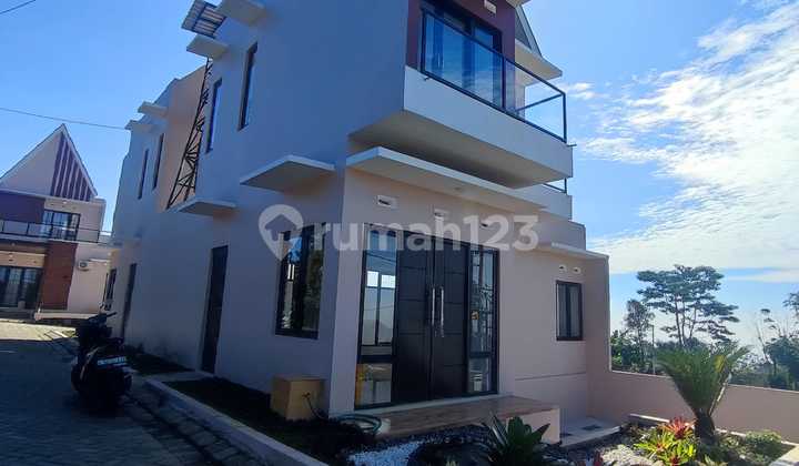 Villa Nyaman Di Kota Wisata Batu (sbv) 2