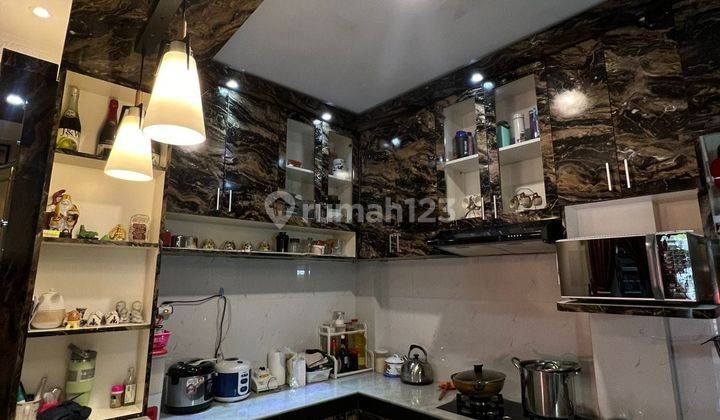 Rumah Cantik Full Furnish di Permata Harapan Baru Bekasi Nempel Harapan Indah 2