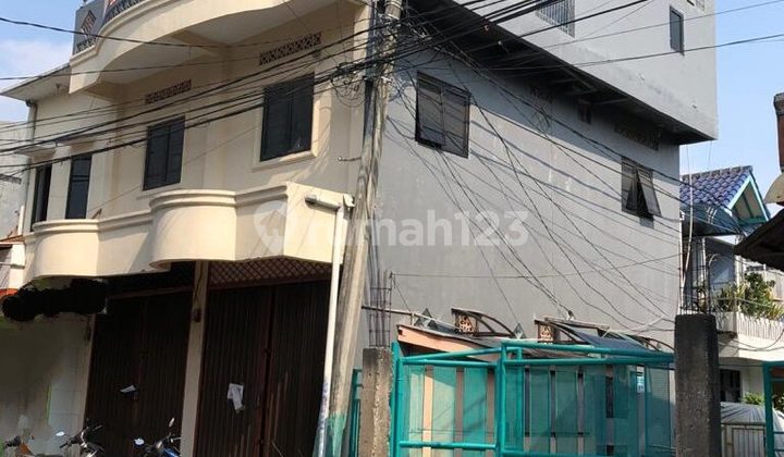Disewa Ruko Murah 2.5 Lantai Posisi Hook di Jalan Utama Bisa Untuk Usaha Dan Tempat Tinggal di Pondok Ungu Permai Bekasi 2
