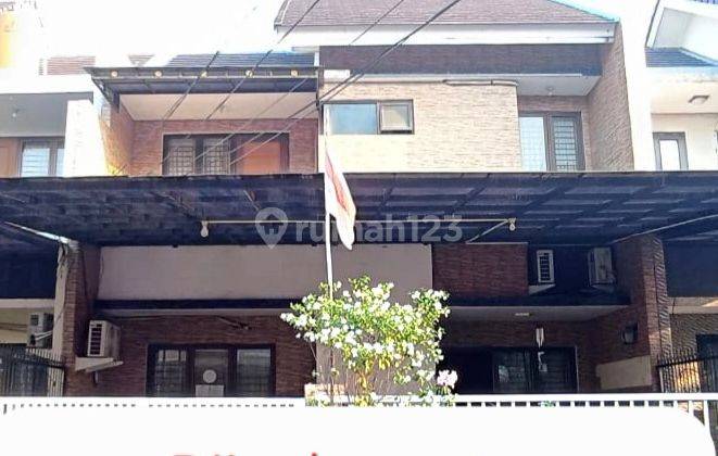 Dijual Cepat Rumah Siap Huni Cantik di Cluster Aralia Harapan Indah Bekasi 1