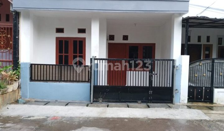 For Sale Cheap House Near Summarecon in Duta Harapan Bekasi