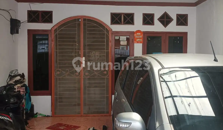 Rumah Apik Tinggal Huni di Permata Harapan Baru
