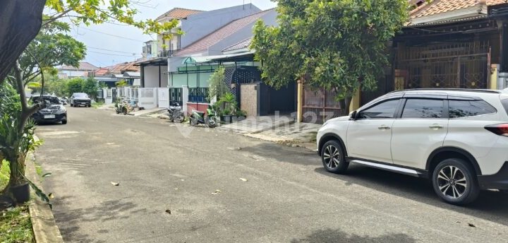 Dijual Cepat Harga Dibawah Pasaran Rumah Boulevard Hijau Harapan Indah Bekasi