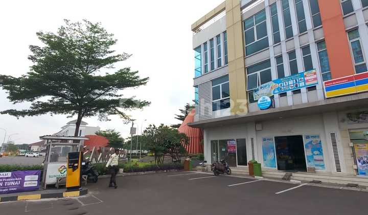 Disewakan Ruko Burgundy Summarecon Bekasi 2