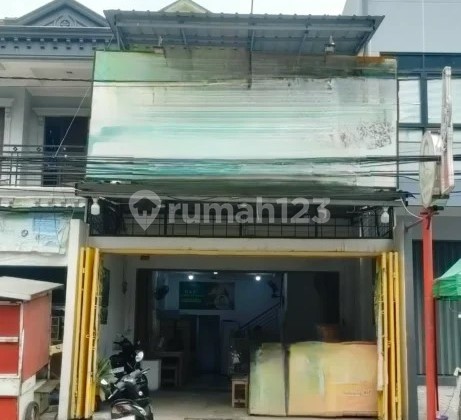 Disewa Ruko 2 Lantai Sangat Strategis di Harapan Indah Bekasi 2