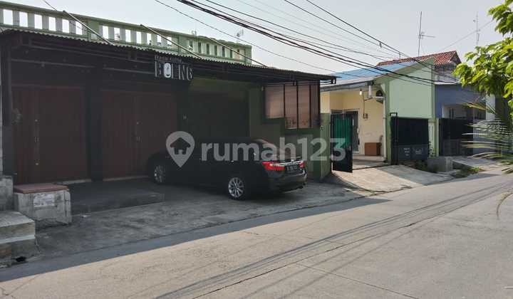 For Quick Sale: Boarding House, Kiosk, and Shophouse at Bumi Satria Kencana, Bekasi.