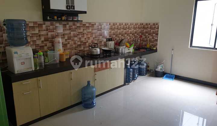 Dijual Cepat Rumah 2 Lantai Siap Huni Posisi Hoek di Perumahan Green Ara Harapan Indah Bekasi 2