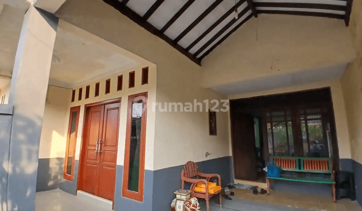 foto lainnya dijual rumah siap huni di