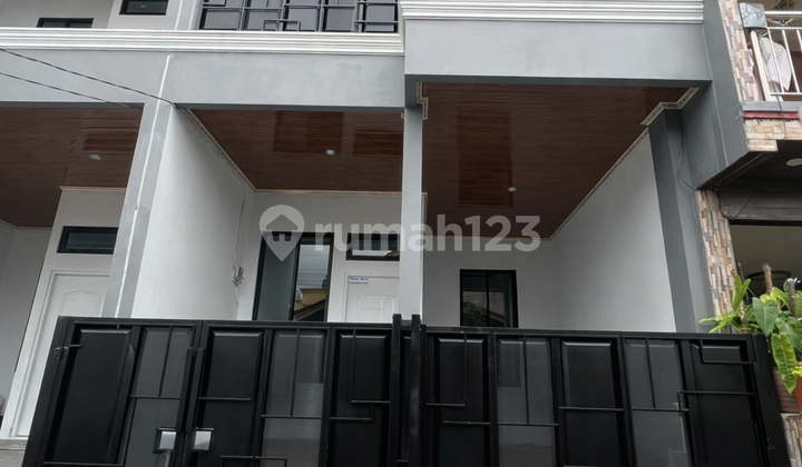 New 2-Story House for Sale at the Lowest Price in Harapan Indah, Bekasi
