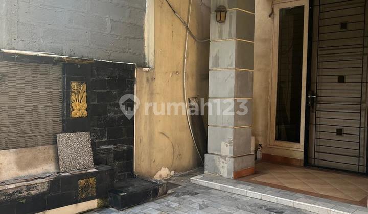 Di Jual Rumah 2,5 Lantai Cluster Taman Puspa di Harapan Indah 2 2