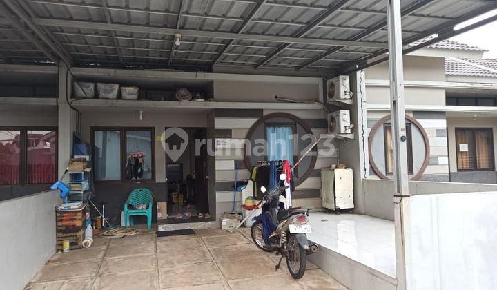 For Sale, Ready-to-Occupy House, in the Best Residential Area Sinar Mas Land. For Sale, Ready-to-Occupy House, in the Best Residential Area Sinar Mas Land.