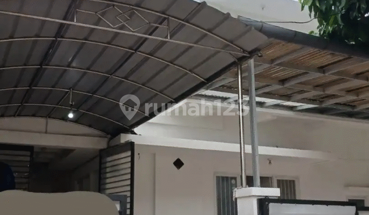 Disewakan Rumah Cantik di Prima Harapan Regency Bekasi Utara 1