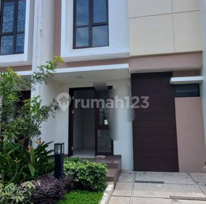 Disewa Rumah di Cluster Burgundy Summarecon Bekasi 1