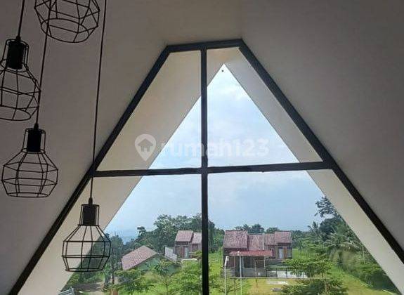 Miliki Hunian Berkonsep Villa Dengan View Pengunungan di Bogor 12