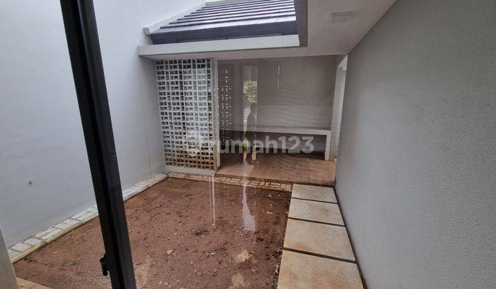 Disewakan Rumah Baru Summarecon Bandung Cluster Flora 10