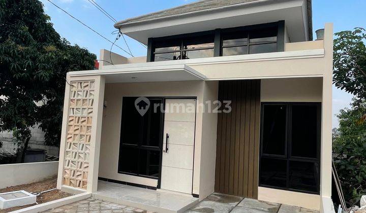 Rumah Sampangan Depan Kampus Akpelni Jalan Lebar 1