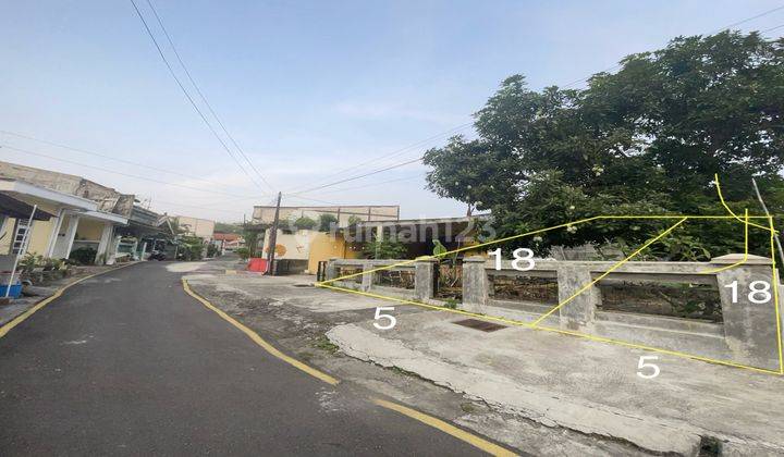 Rumah Sampangan Depan Kampus Akpelni Jalan Lebar 2