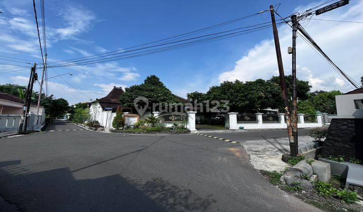 Rumah Surakarta Solo Tengah Kota Dekat Mall / Stadion / Masjid Zayed 2