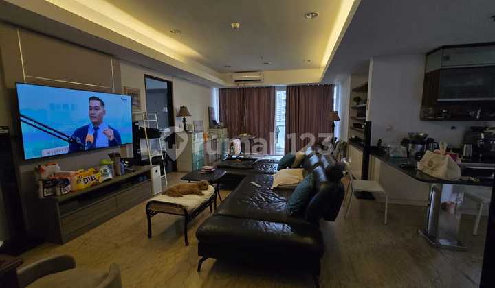 Apartemen Royale Springhill 2+1 BR Full Furnish Private Lift