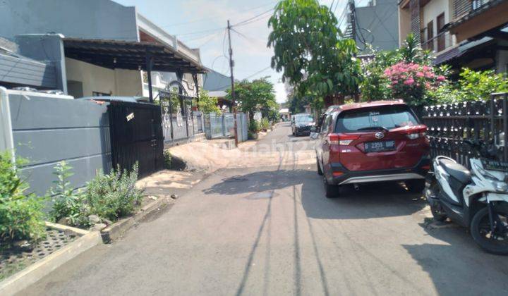 Rumah Unfurnished di Taman Kota, Jakarta Barat 5
