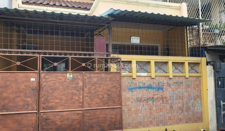 Rumah di Angke Indah Tambora Dekat Stasiun Angke 1