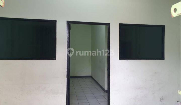 Ruko Robinson 82 Renov Dijadikan Kost 4,5 Lantai  2