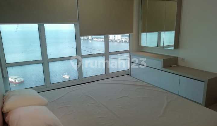 For Sale / For Rent Condominium Green Bay Baywalk Pluit 3 BR Furnished