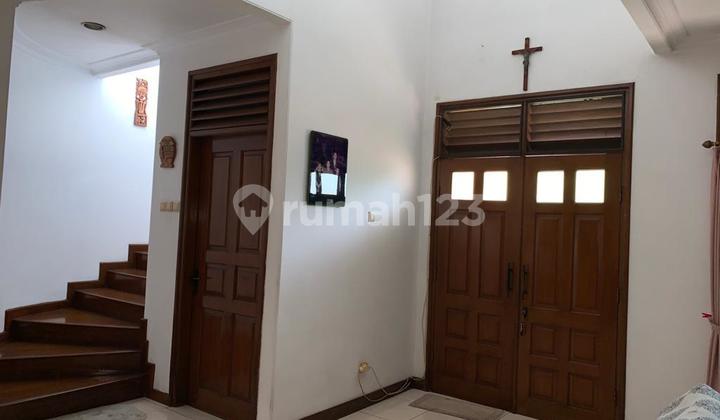 Rumah Hoek di Taman Aries Meruya Kembangan Jakarta Barat 2