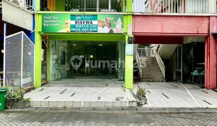 Ruko Citra 6 Boulevard Hoek 3 Lantai Lokasi Ramai