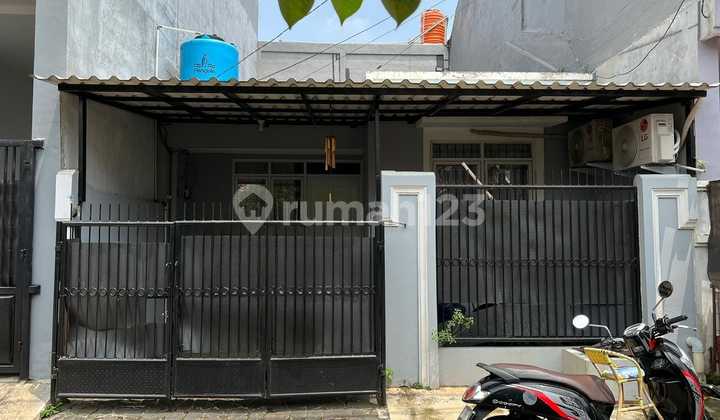 Rumah Serpong Regency Melati Mas dekat Sekolah Athalia, Candle Tree