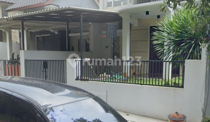 Disewakan Rumah Bagus 2lt Minimalis Villa Puncak Tidar Perum Elit Dekat Wesley School, Kampus Ma Chung Depan Taman 5 Kamar Semi Furnished