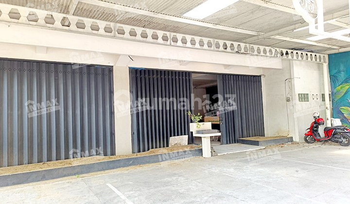 Dijual Ruko 2lt/kantor/tempat Usaha Raya Ciliwung Blimbing Mlg Sangat Strategis Lebar 18m Cocok Untuk Kuliner,klinik,kantor,gym Spa Salon,supermarket,******** Luas Traffic Ramai 24 Jam Dijual Ruko 2lt/kantor/tempat Usaha Raya Ciliwung Blimbing Mlg Sangat Strategis Lebar 18m Cocok Untuk Kuliner,klinik,kantor,gym Spa Salon,supermarket,******** Luas Traffic Ramai 24 Jam