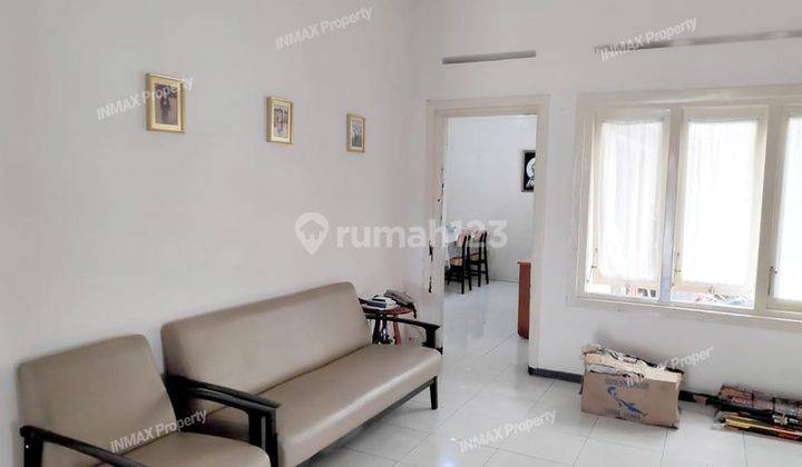 Rumah Kuno bagus asri terawat siap huni murah 10