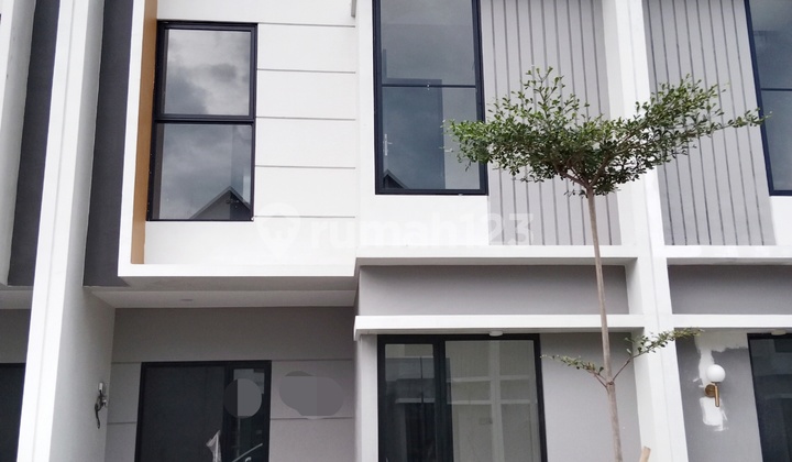 Jual Rumah Baru Bagus Minimalis 2lt Murah dekat Pakuwon&Merr