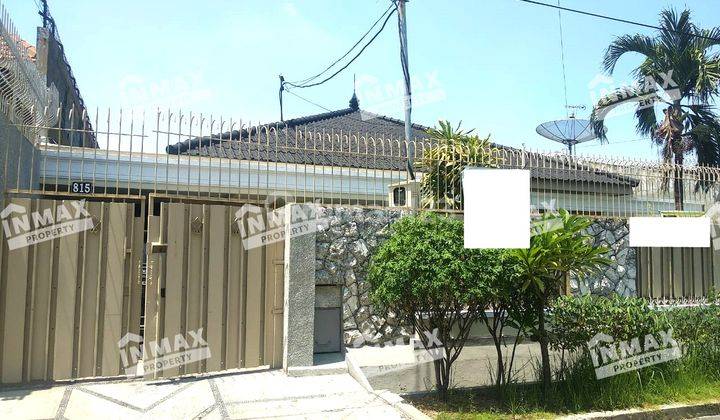 Sewa Rumah Bagus Luas Kawasan Elit dekat Ciputra World& Shangrila Hotel Sby Barat Semi Furnished  2
