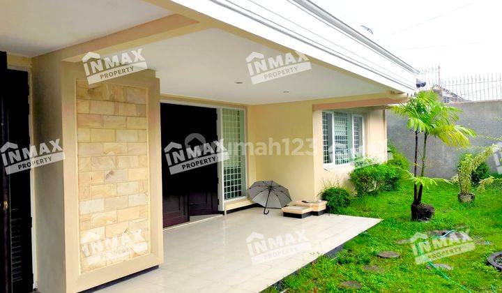 Sewa Rumah Bagus Luas Kawasan Elit dekat Ciputra World& Shangrila Hotel Sby Barat Semi Furnished  4