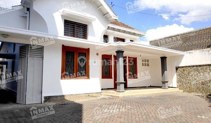 Jual Rumah Klasik Heritage Bangunan Ori Belanda Nol Jalan Raya  2